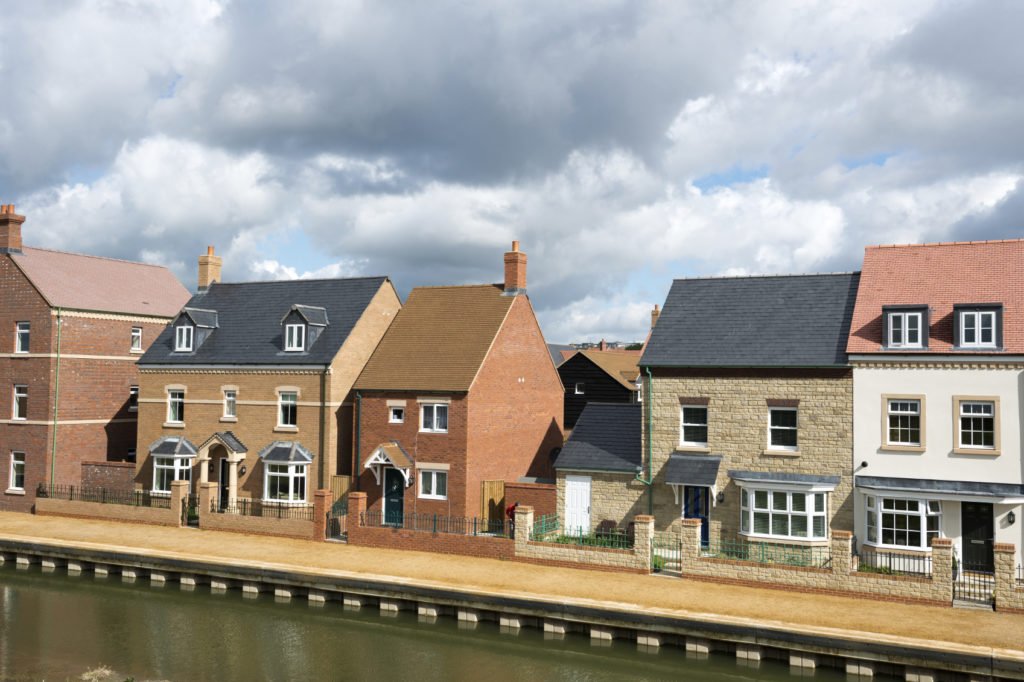 Picture of row of houses by the side of a river